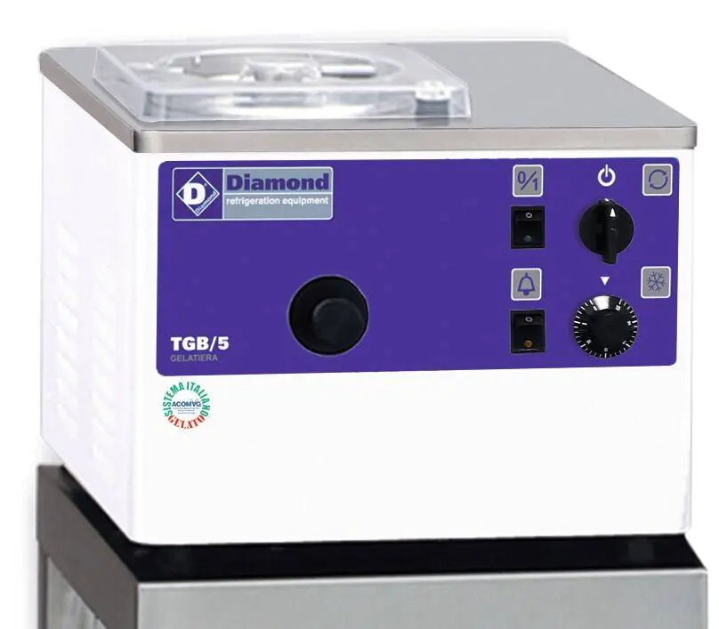 IJsmachine - 5liter/uur - watercondensator - tafelmodel Op = Op