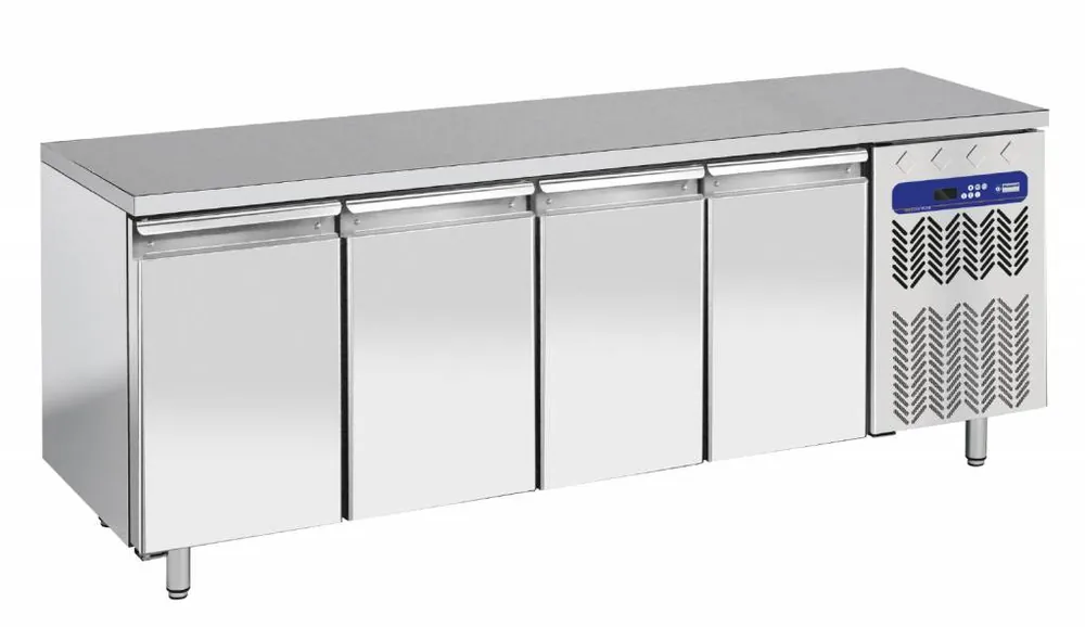 Rechtstreeks Van De Fabrikant Koelwerkbank 80cm diep - 4 Deurs - 2558x800x(h)900mm