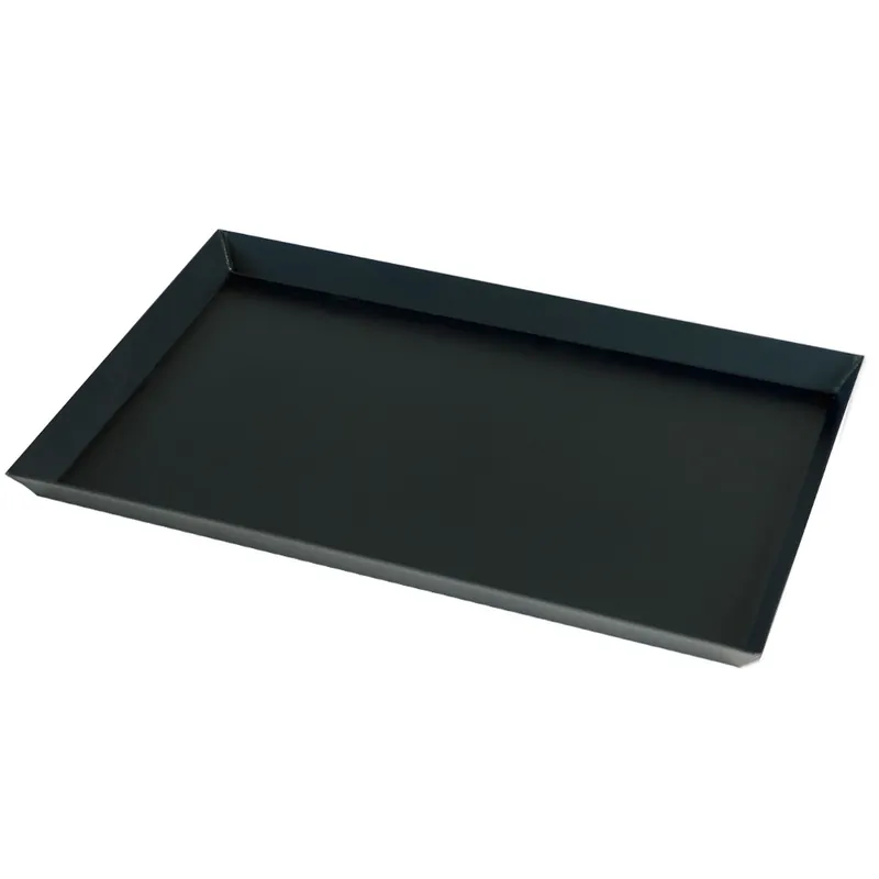 Zwarte stalen bakplaat 600x400, uitlopende rand 30 mm Korting